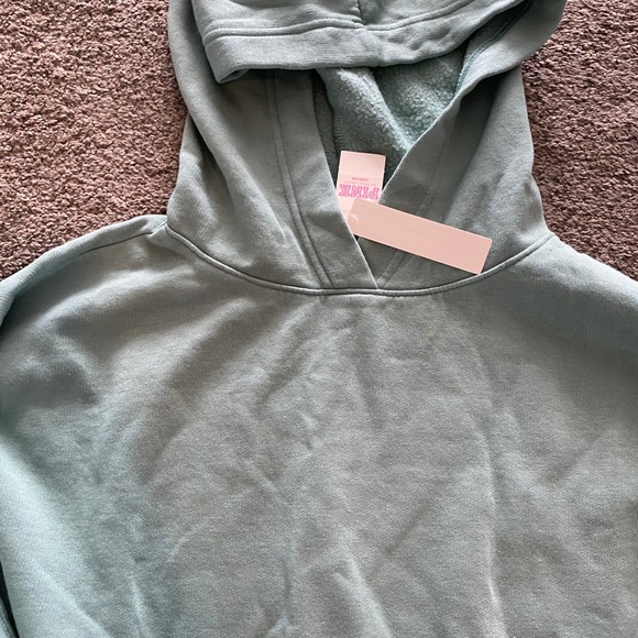 NIP Victoria’s Secret Pink pullover sweatshirt XS - Picture 6 of 8
